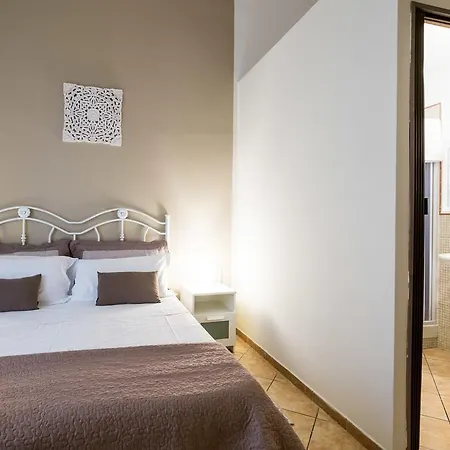 Bed & Breakfast Addauru 4*