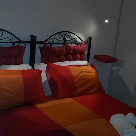 Couette-café Addauru 4*
