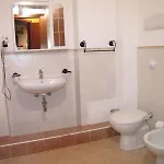 Addauru فندق مبيت وإفطار 4*